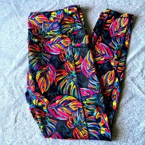 Full length CVG Tropic Like It’s Hot leggings